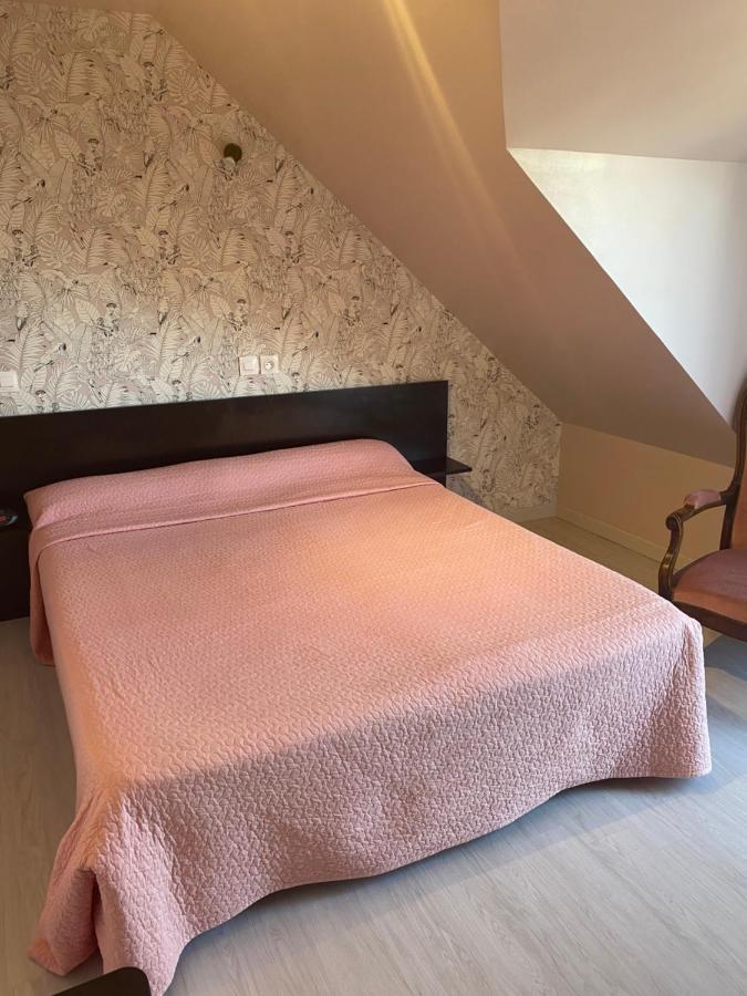 Auberge Le Cheval Blanc Saint-Gâtien-des-Bois Esterno foto